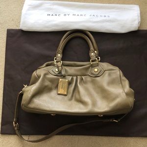 Marc by Marc Jacobs classic q